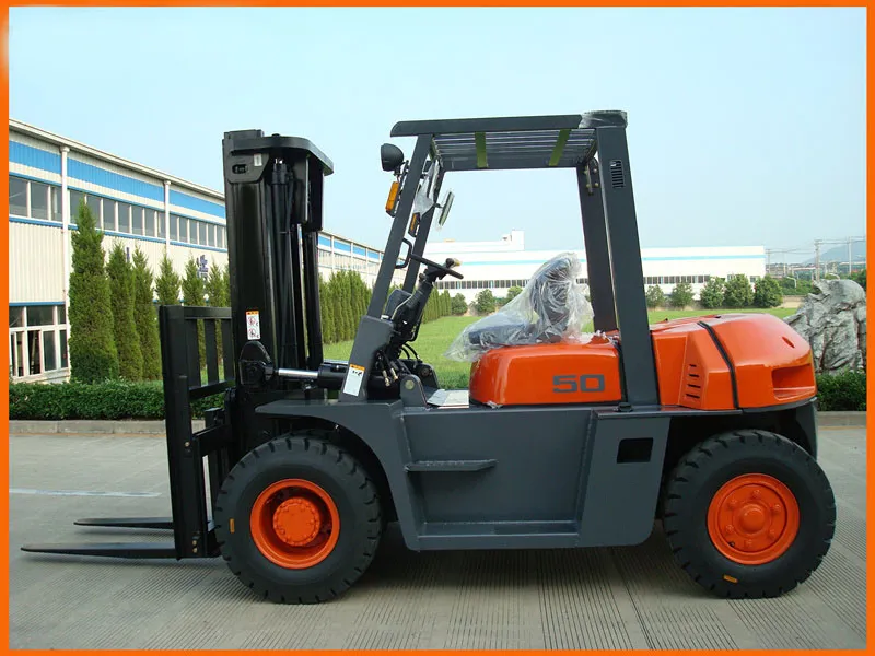 2ton Isuzu Engine Diesel Forklift (FD20)