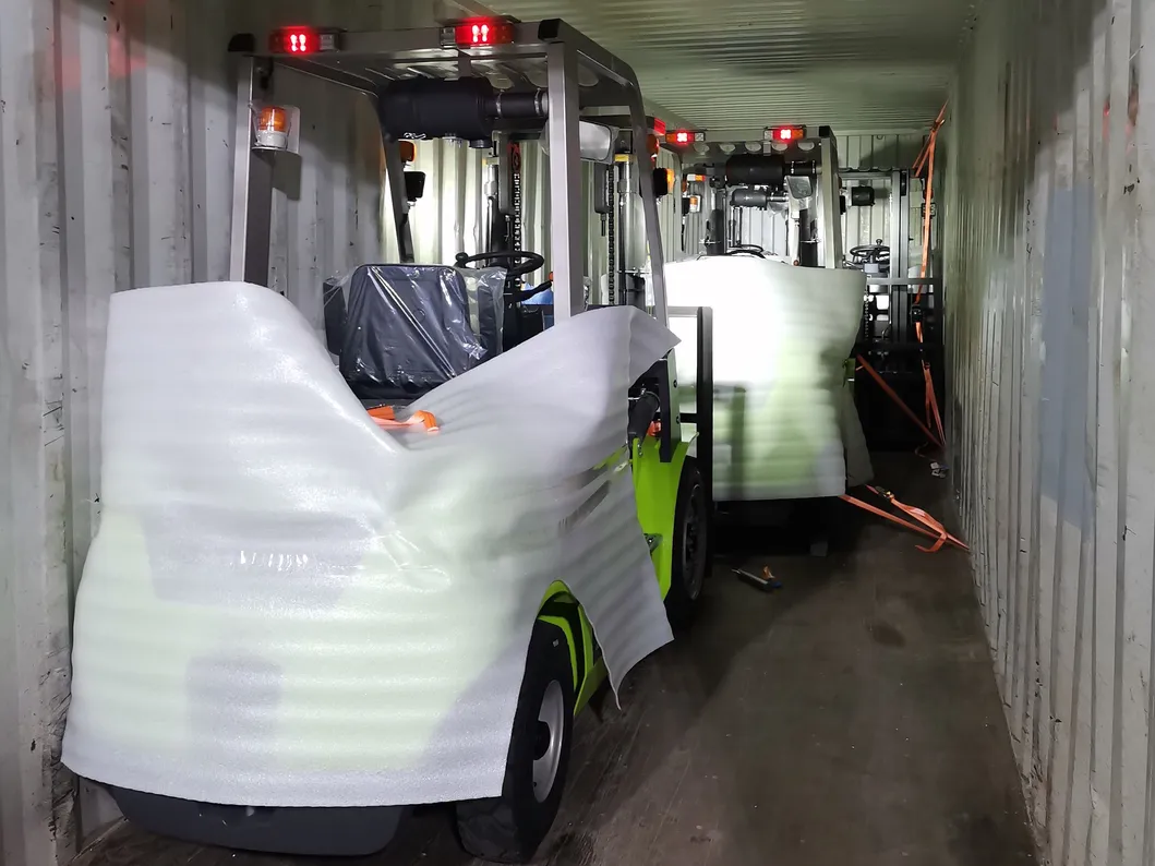 3.5 Ton Efficient Diesel Forklift Cheap Price with 6m Mast