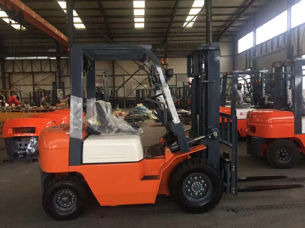 CE Handling Equipment 3t Diesel Forklift with Euro3 Engine