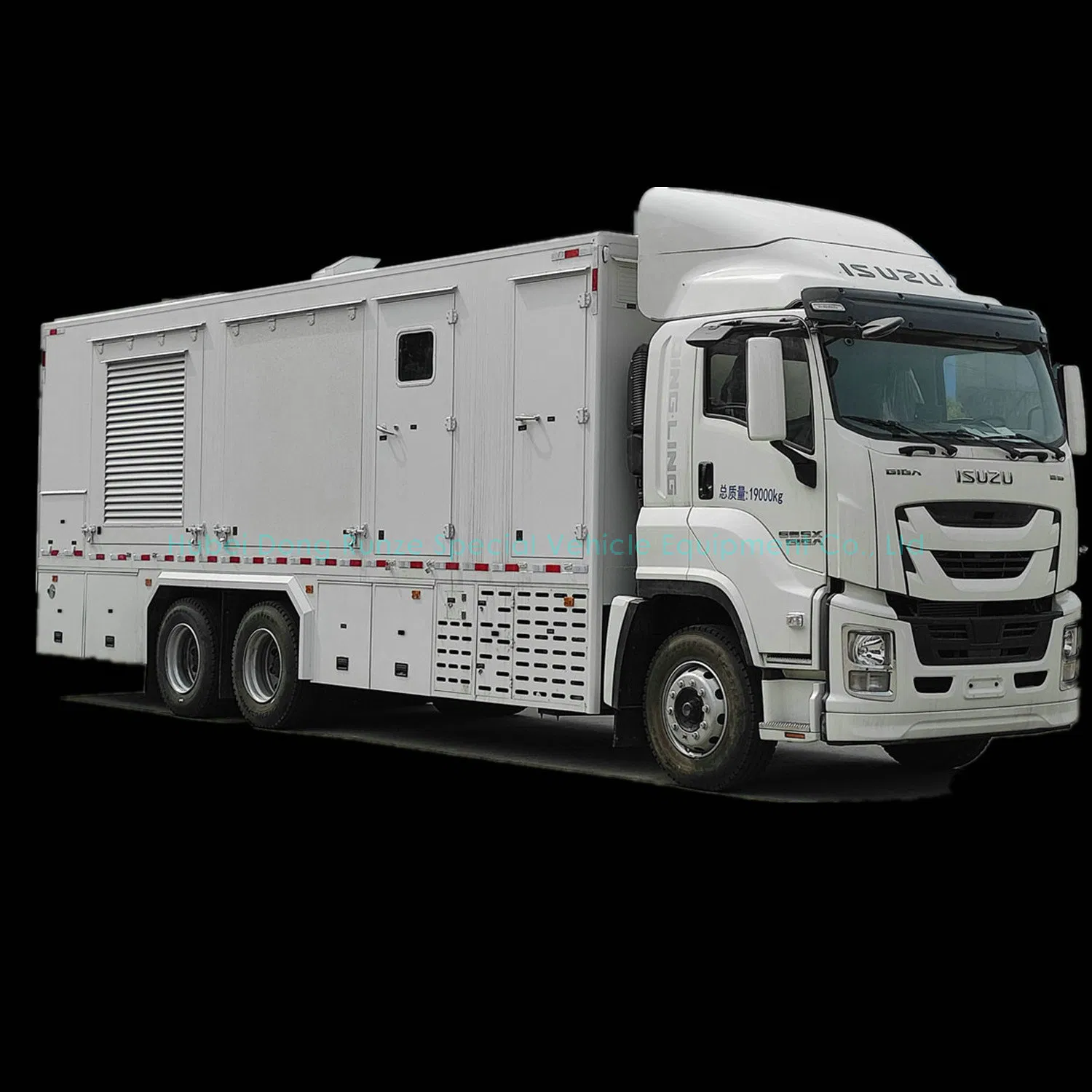 Customizing Mobile Troops Field Kitchen Outdoor Cooking Vehicle 6X4 Japan Suzugiga Chassis for Policman Catering