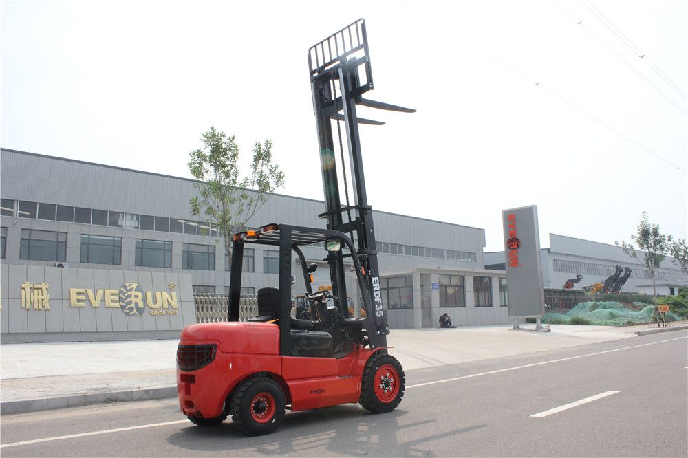 Everun Brand China Erdf35 3.5ton New Hydraulic Compct Machine for Wood Industry Mini Small Forklift