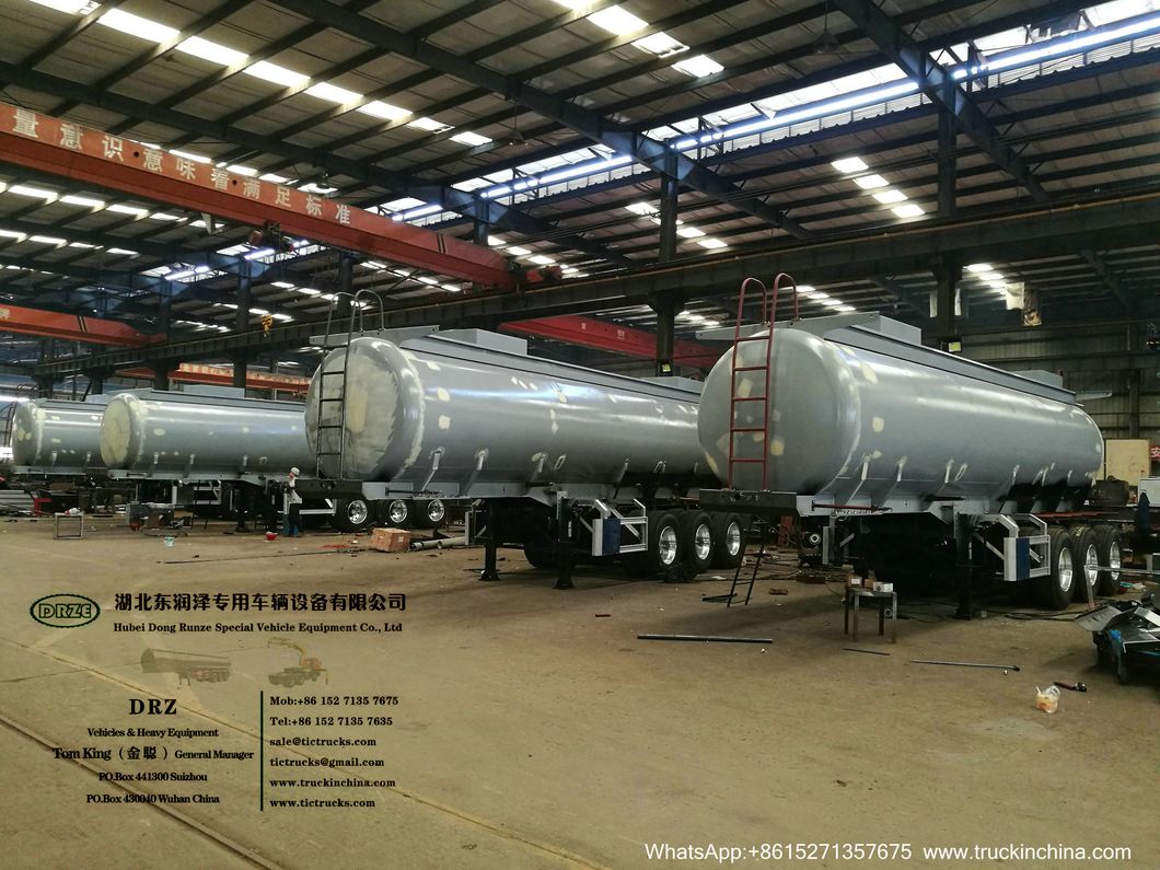 HCl Acid Tanker for Transport Hydrochloric Acid, Hydrochloride, Hydrogen Chlorate, Sodium Hydroxide, Acrylic Acetic Acid, 19m3-33m3 Steel Lined LLDPE