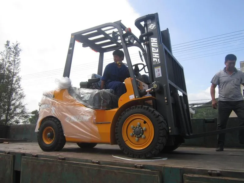 Huahe 4.5m 3t Diesel Forklift with Xinchai Engine (HH30)