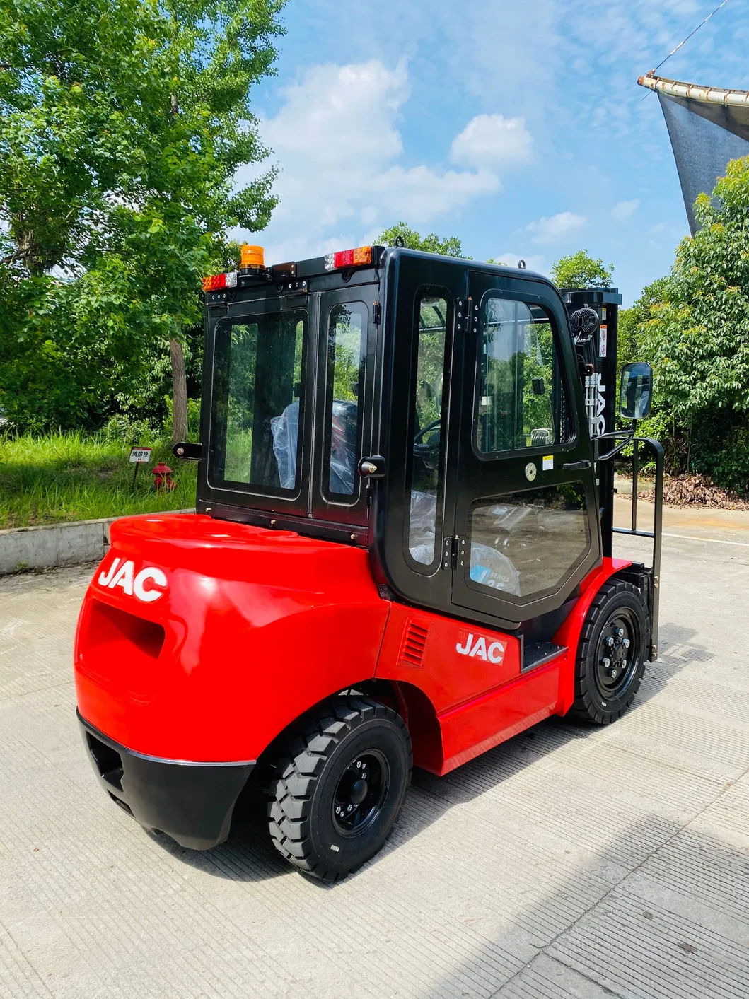 JAC 3.5 Ton Diesel Forklift / Fork Positioner / Cpcd35j / 3500kg