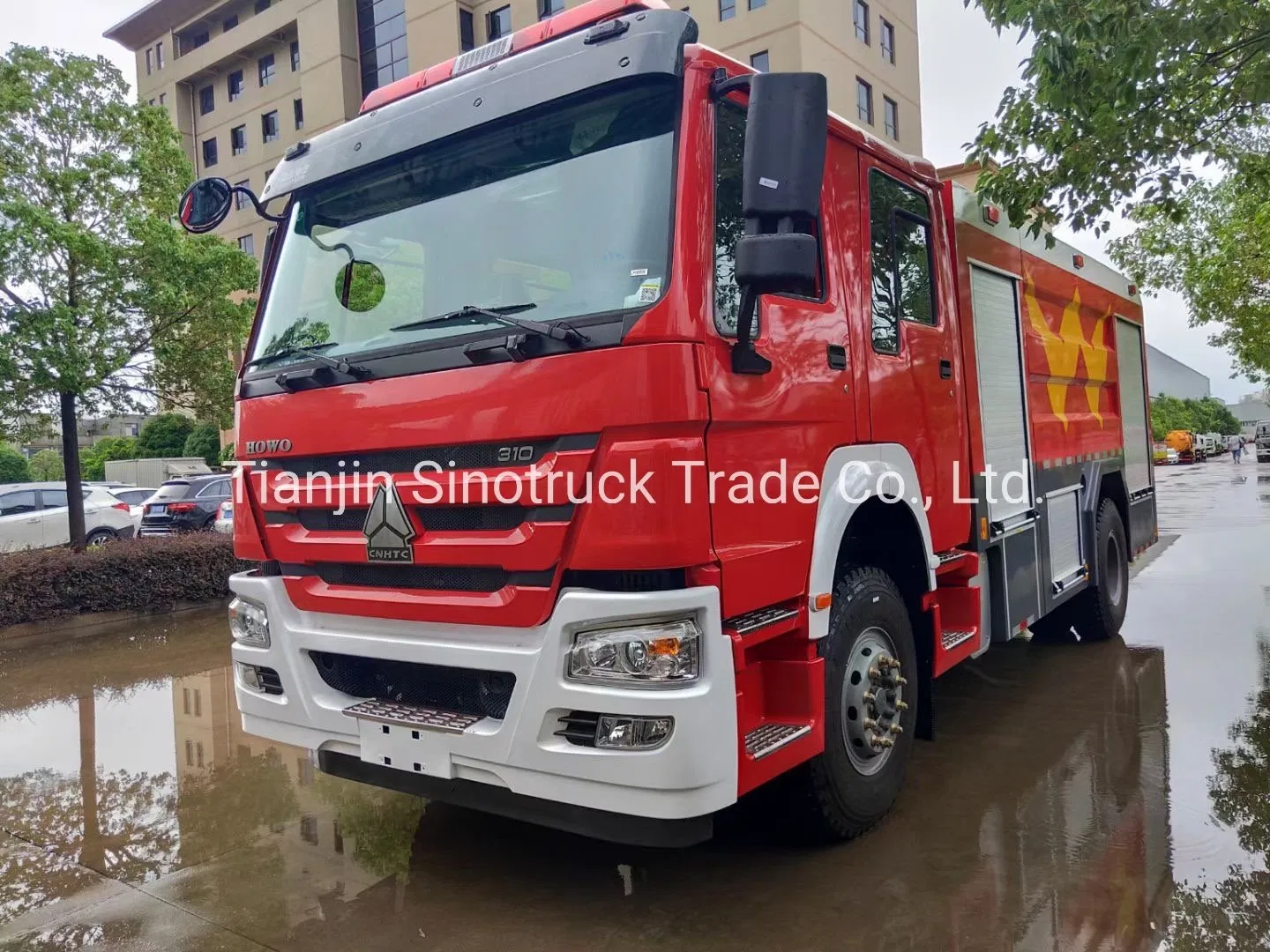 Low Price HOWO Dongfeng Isuzu Ftr Mini 4X2 6m3 Water 2m3 Foam Water Tank Fire Fighting Truck Resuce Fire Engine Truck Price Fire Truck for Sale