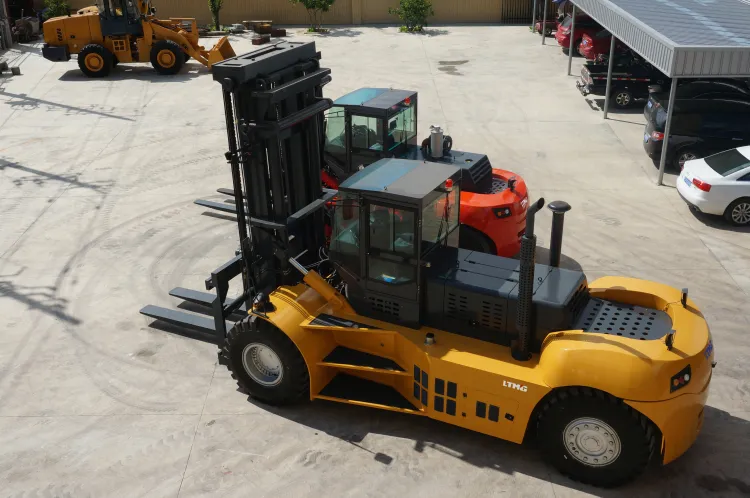 Ltmg Large Capacity Forklift 32 Ton Diesel Forklift with Rops Cabin