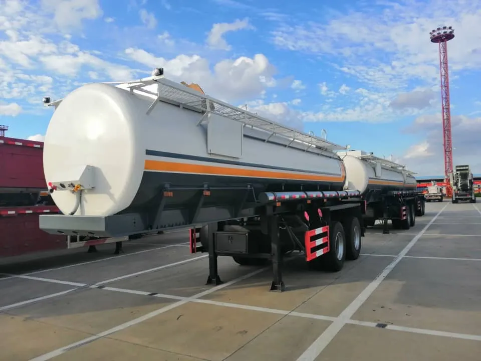 Luen Brand Factory Price 3/ 4axles 25000L 35000L Fuel Tank Semi Trailer