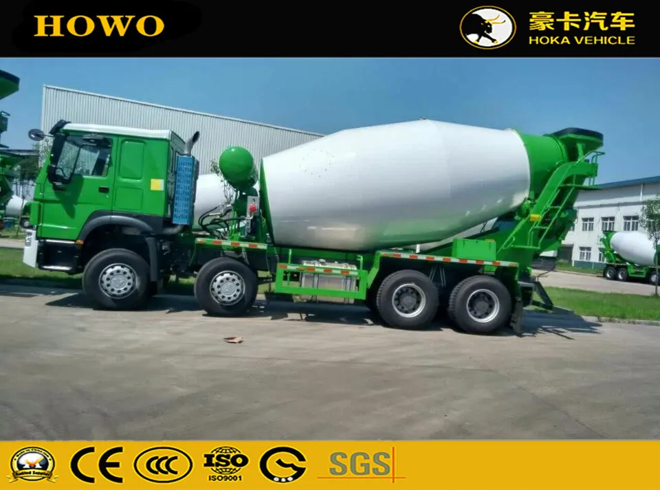 Sinotruk HOWO 8X4 371HP 12cbm Concrete Mixer Truck Zz1317n3261W for South America Market